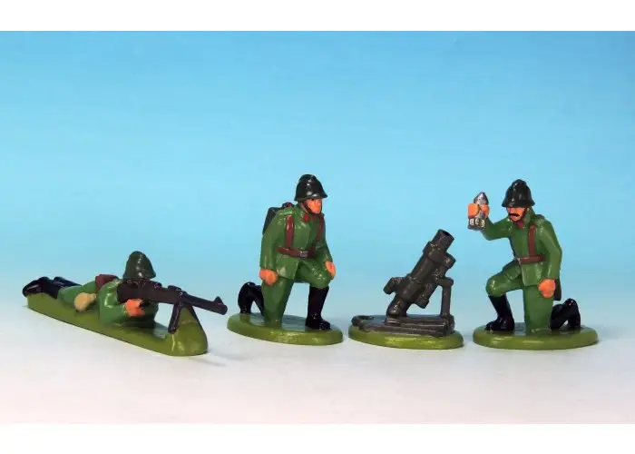 Panovian Mortar and AT Rifleman