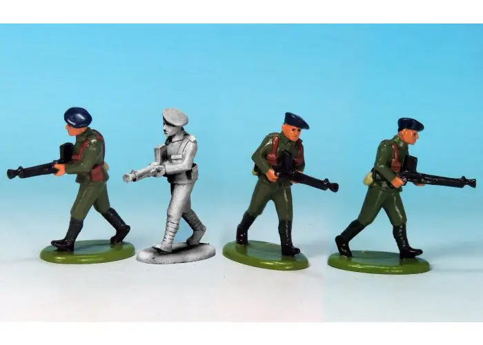 Slovskan Border Guards with LMG